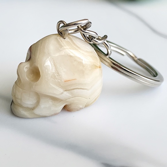 ❌SOLD❌Skull Keychain | Minerals Skull - Picture 3 of 8